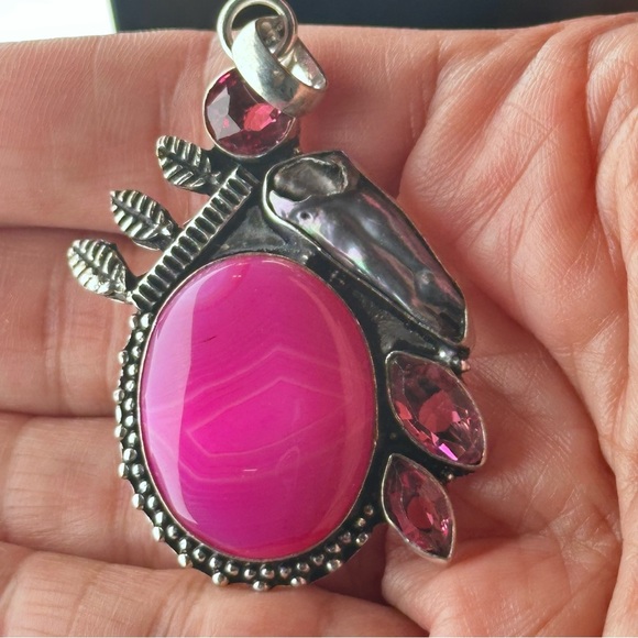 Artisan Pink Dyed Agate Pendant With Glass Accents Silver Tone Metal - Picture 7 of 8
